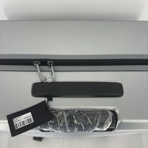Voyager Porsche Design Silver Luggage 30in Spinner